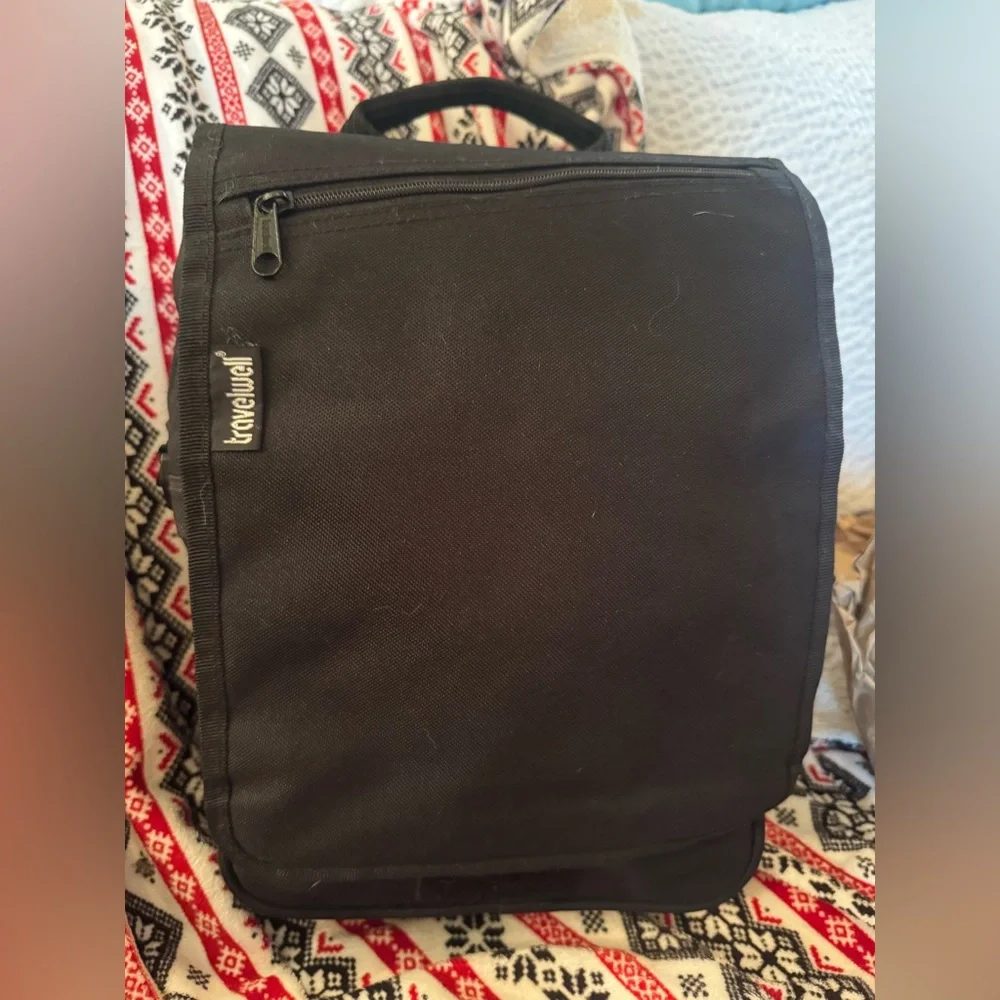 Travelon Charcoal Men's Travel Bag new many pockets